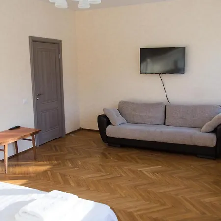 In Minsk/tsum Apartament Mińsk
